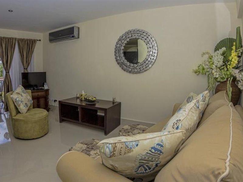 Lantana Barbados Condos Saint James Exterior foto