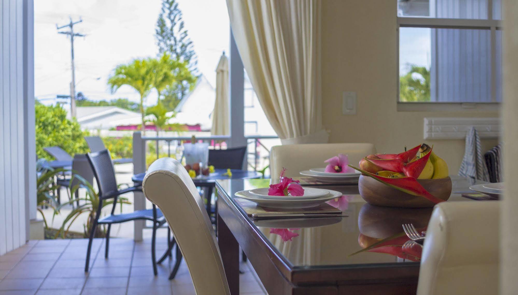 Lantana Barbados Condos Saint James Exterior foto